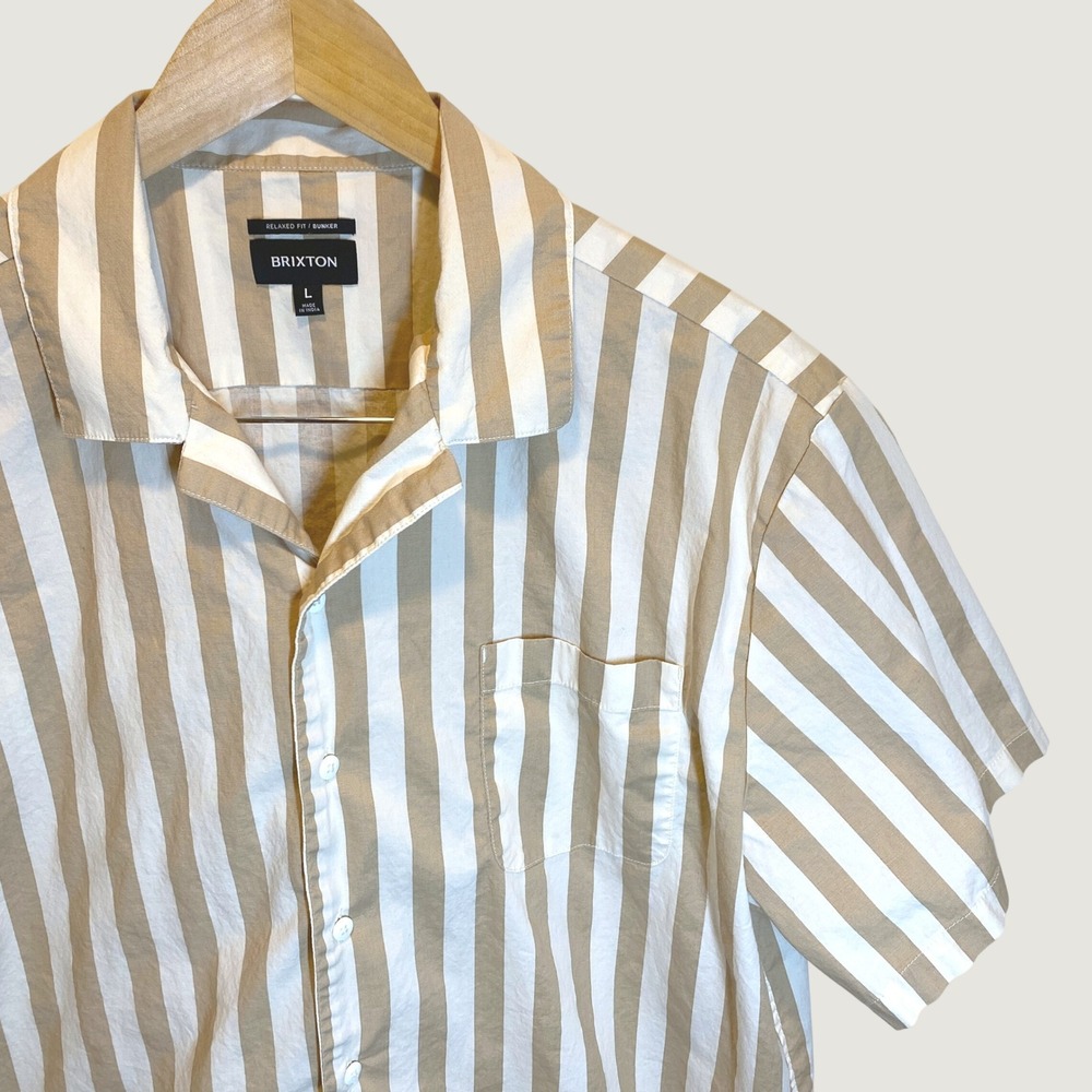 Brixton Bunker Striped Camp Shirt Short Sleeve Tan White Mens Large BU1037